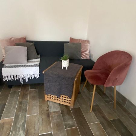 מלון איבשאם Cosy Cart Shed מראה חיצוני תמונה