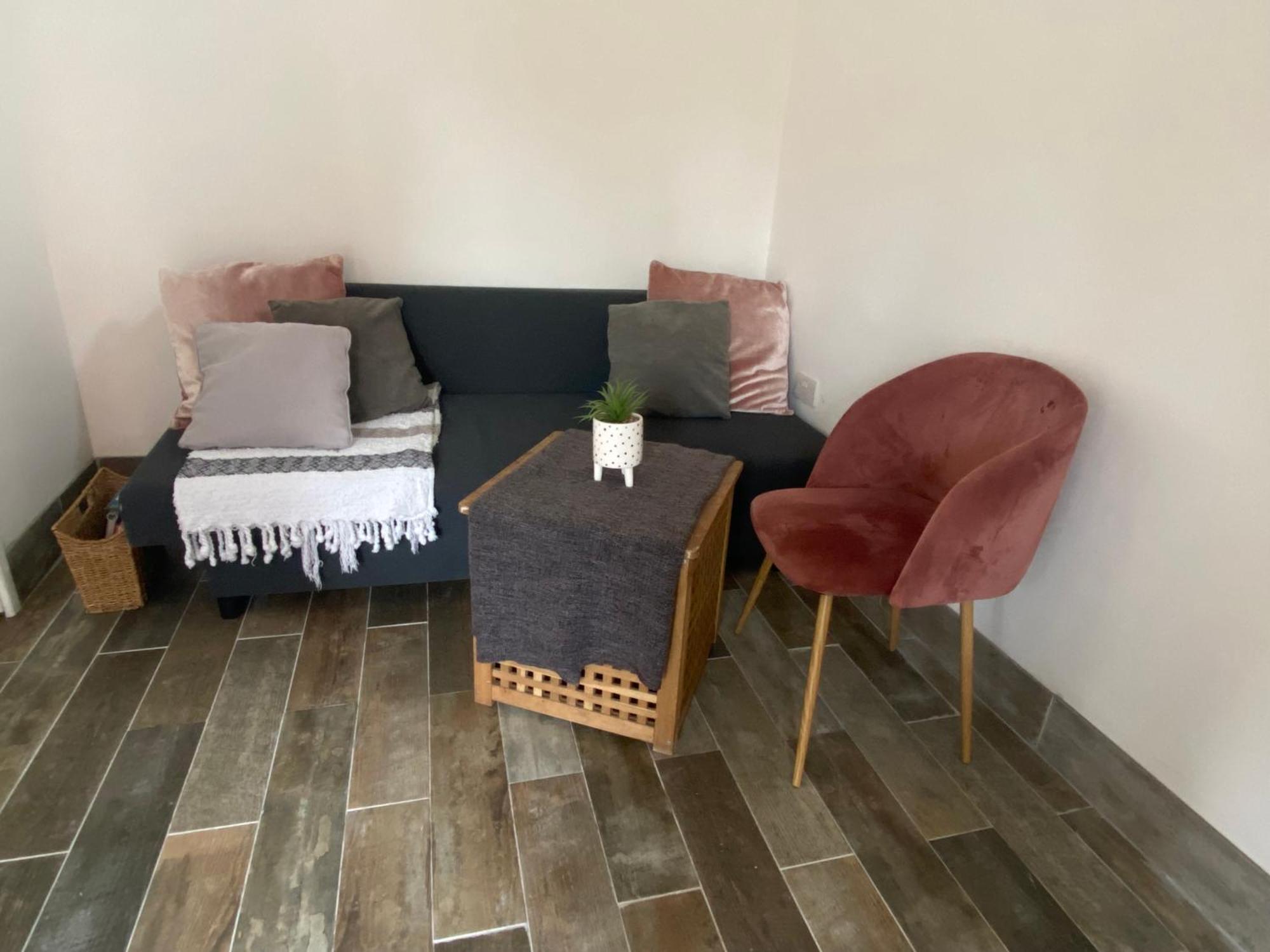 מלון איבשאם Cosy Cart Shed מראה חיצוני תמונה